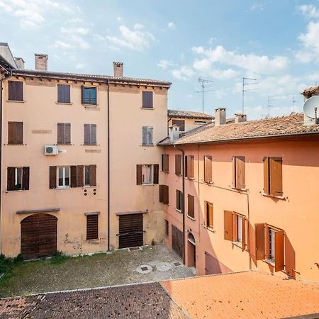 Apartment Under The Basilica Of Sant'Andrea Mantua Exterior foto