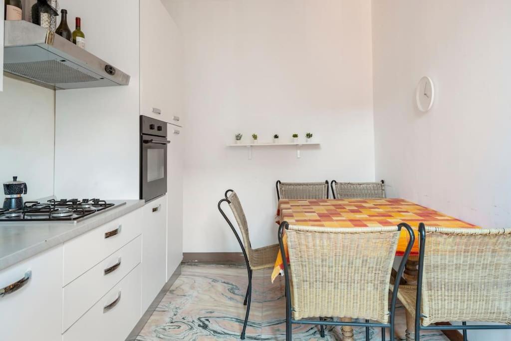 Apartment Under The Basilica Of Sant'Andrea Mantua Exterior foto